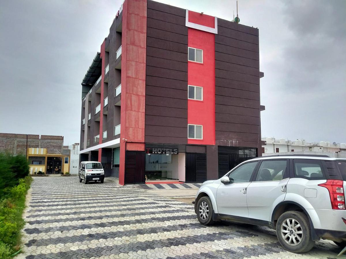 Pat Hotel