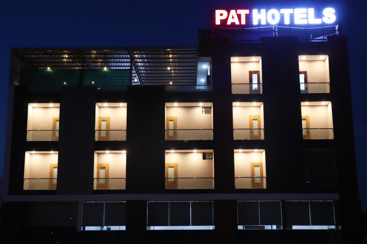 Hotel Pat 2*